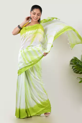 Aakar green mul cotton saree with unstitched blouse piece