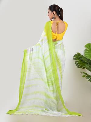 Aakar green mul cotton saree with unstitched blouse piece 3