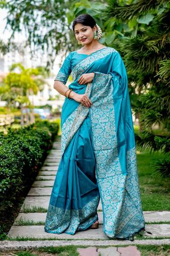 Firozi handloom raw silk with pallu weaving saree with unstitched blouse