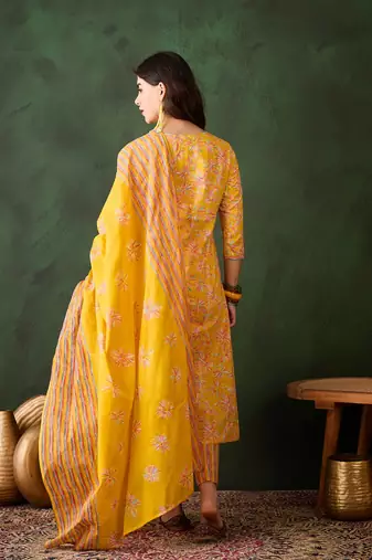 Mustard printed cotton round neck kurta sets