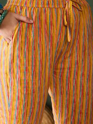 Mustard printed cotton round neck kurta sets 4
