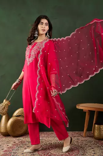 Dark coral embroidered art silk round neck kurta sets