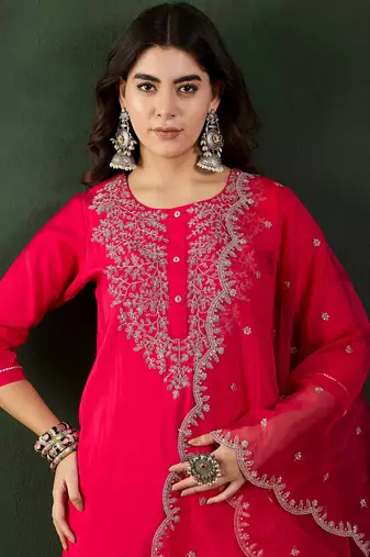 Dark coral embroidered art silk round neck kurta sets