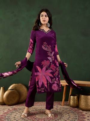 Purple embroidered crepe v neck kurta sets 1