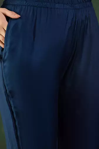 Navy blue embroidered crepe v neck kurta sets