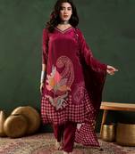 Maroon embroidered crepe v neck kurta sets