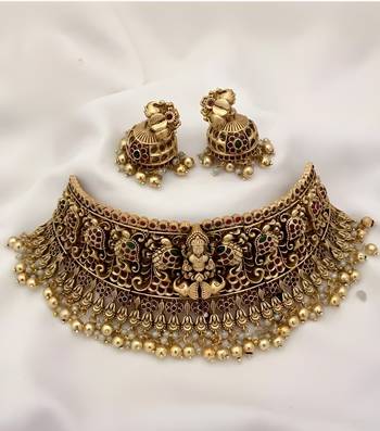 Exquisite gold-plated floral kundan necklace set - traditional indian bridal jewelry 2