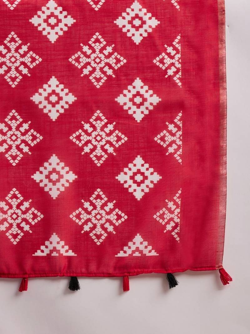 women black linen blend geometric printed saree