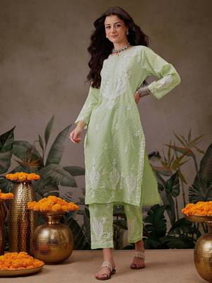 Hand Embroidered Liril Geen Cotton Lucknowi Chikankari Co-Ord Set  1