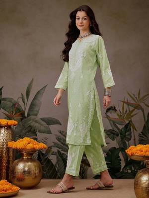 Hand Embroidered Liril Geen Cotton Lucknowi Chikankari Co-Ord Set  3