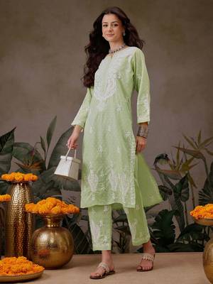 Hand Embroidered Liril Geen Cotton Lucknowi Chikankari Co-Ord Set  4