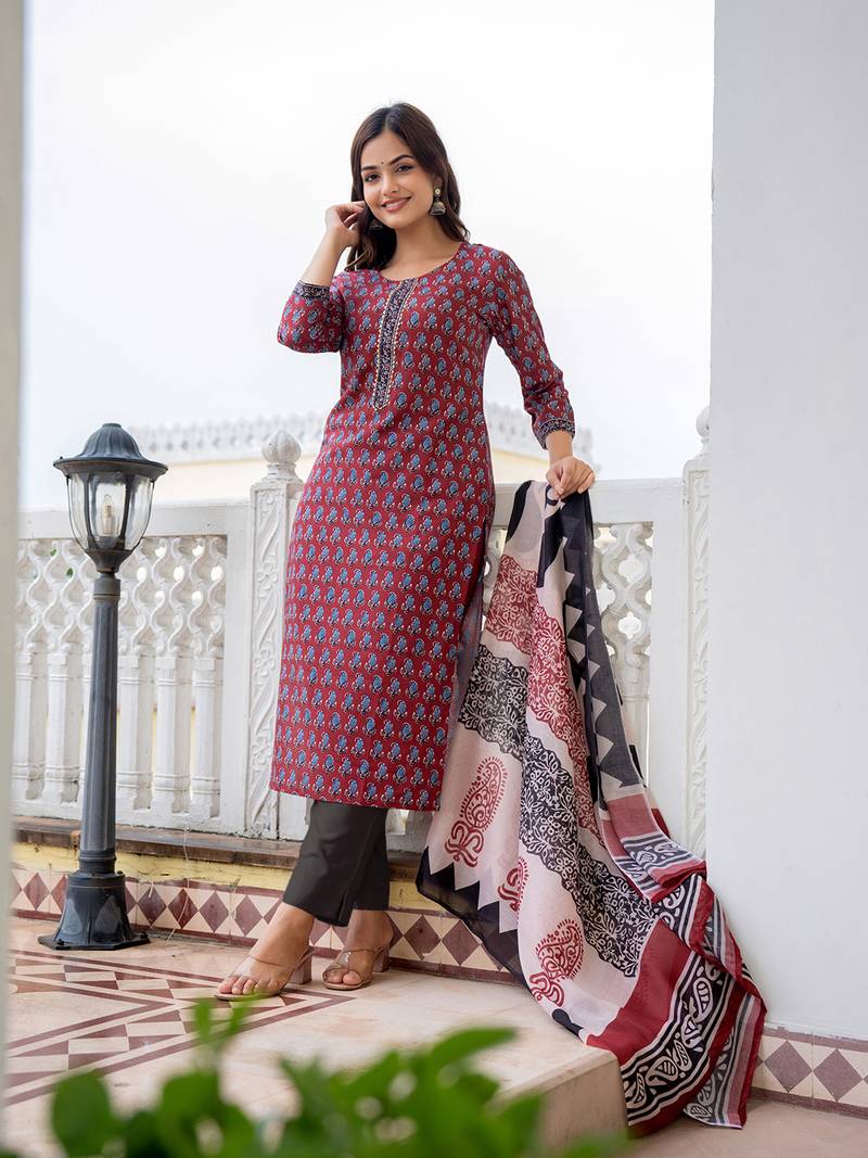 Maroon printed cotton blend fancy straight trousers with dupatta