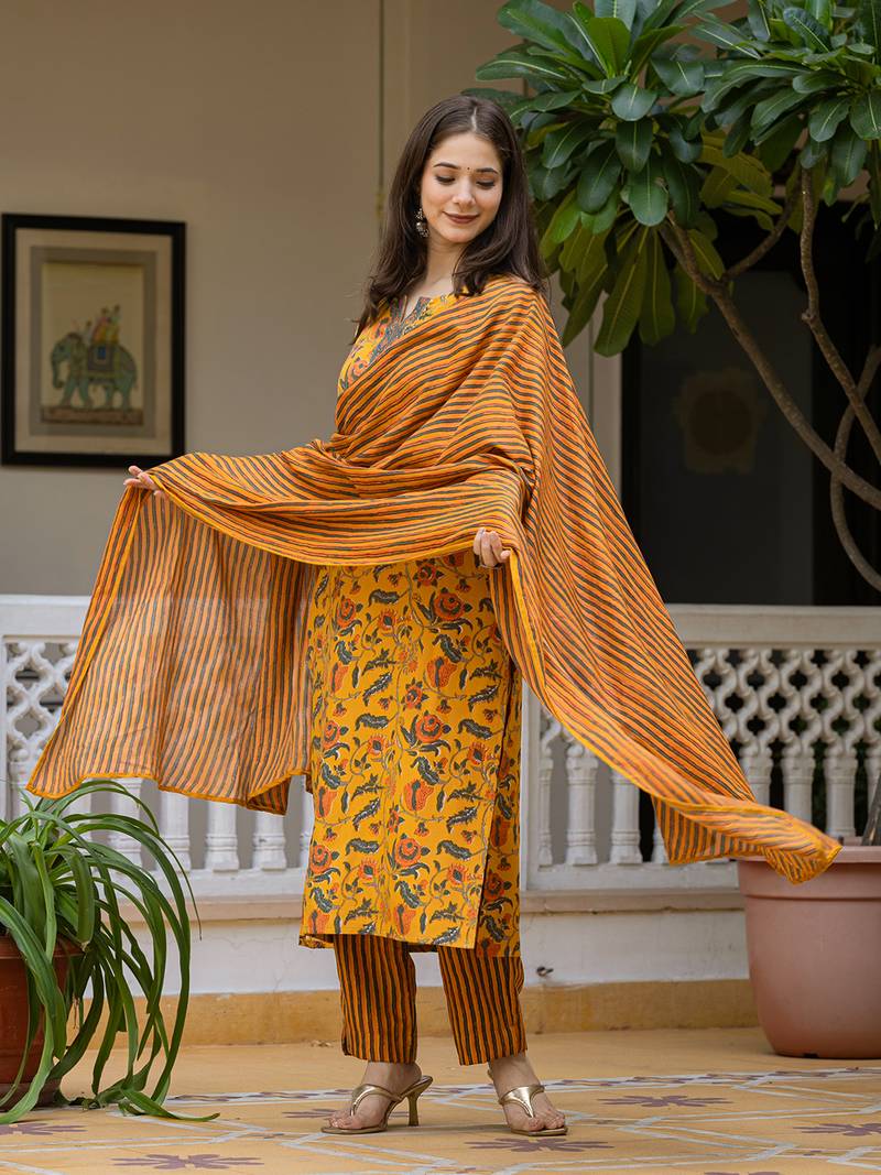 Yellow printed cotton blend fancy straight trousers with dupatta