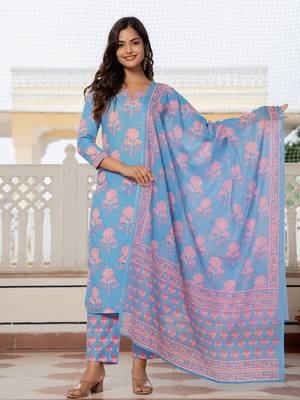 Blue printed cotton blend fancy straight trousers with dupatta 6