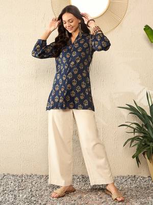 women blue cotton blend floral printed regular top 6