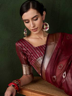 Maroon khadi organza wevon jacquard graceful traditional saree 3