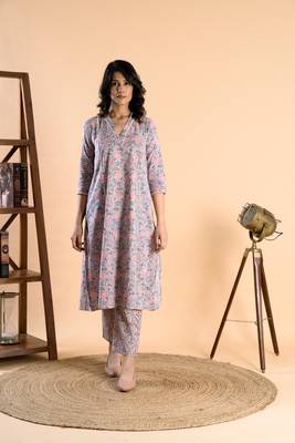 Grey pink hand block printed cambric cotton kurta with pants 1