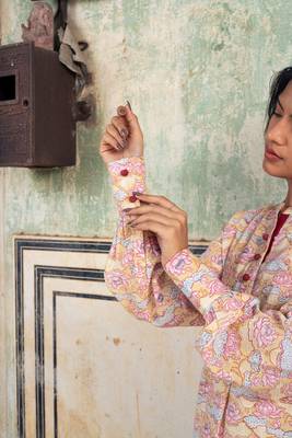 Peach hand block printed cotton slub kurta with pants 3