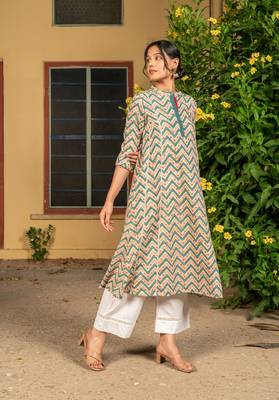 Yellow blue hand block printed cotton slub kurta with pants 3