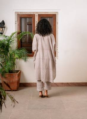 Beige hand block printed cotton slub kurta with pants - set of 2 2
