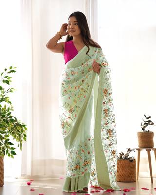 Pista girlie organza saree with resham embroidery work 4