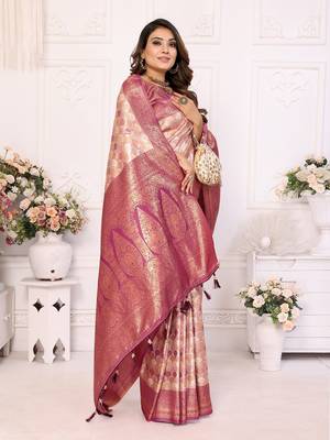 Peach-Pink Banarasi Chaturi Silk Saree 5