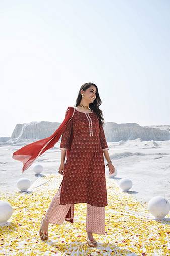 Maroon cotton fabric readymade party dress with designer print design