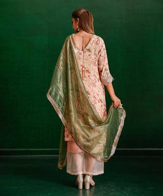 Peach marodi Floral Printed suit 3