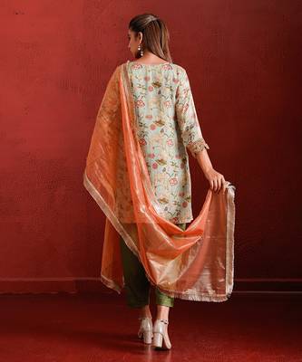 Green zardozi marodi handwork suit 4