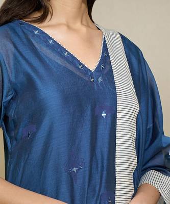 Indigo Plain Chanderi Kurta Set With Slip 3