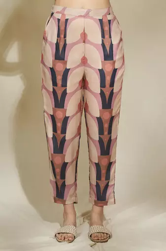 Brown printed vest coat pant set thin belt wear it with a top shirt or tie it closed without anything.