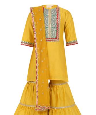 Chanderi silk kurta and sharara with gota detailing and soft net dupatta 1