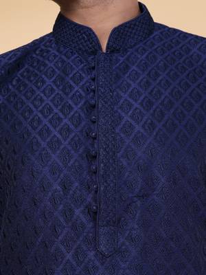 Men's blue silk kurta 4