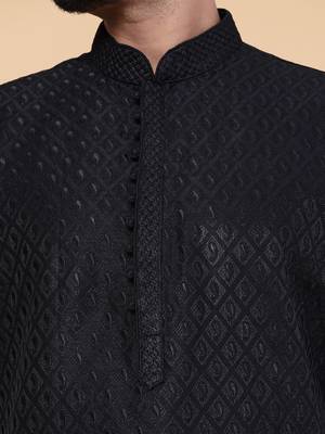 Men's black silk kurta 3