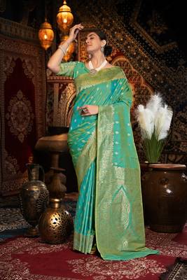 Green Banarasi silk blend with zari woven design 2