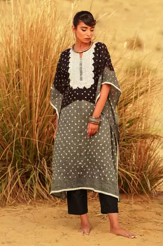 Multicolor Monochrome kaftan set