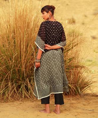 Multicolor Monochrome kaftan set 3