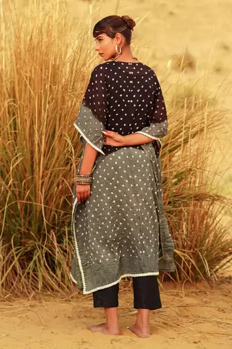 Multicolor Monochrome kaftan set