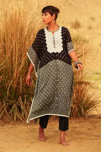 Multicolor Monochrome kaftan set