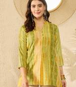 green rayon blend floral printed regular top