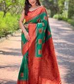 Green zari woven silk women's saree with blouse piece