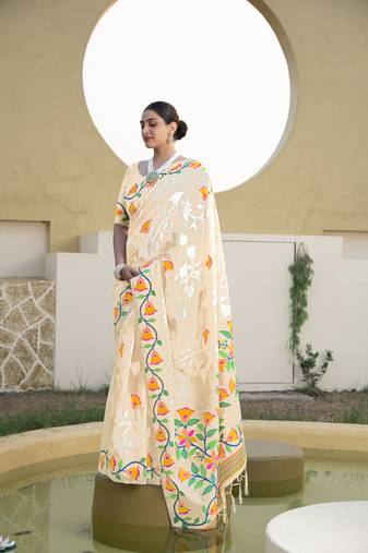 Off-white soft cotton jamdani saree
