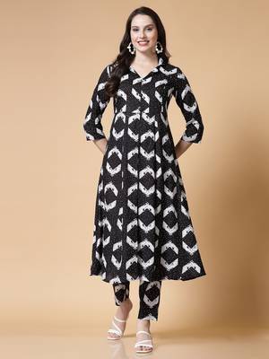 Women rayon printed aline kurta with pant set 1