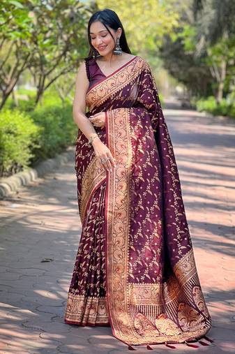 Wine zari woven Banarasi silk blend women's saree with blouse piece