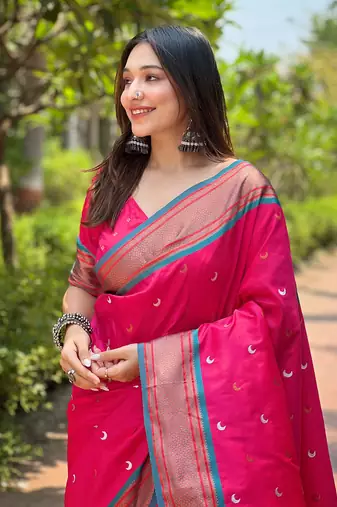 Pink zari woven silk women's saree with blouse piece