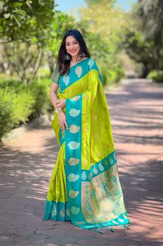 Parrot green zari woven silk women's saree with blouse piece