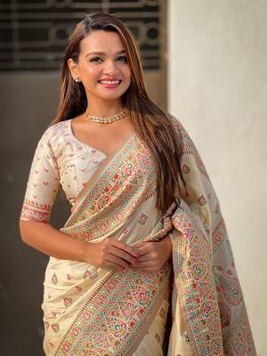 White kashmiri work pashmina silk saree with unstitched blouse piece 3