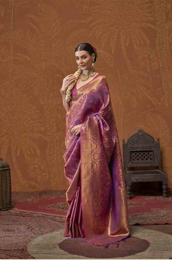 Purple silk blend Woven Saree With Unstitched Blouse Piece
