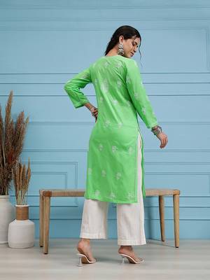 Hand embroidered green cotton lucknowi chikankari straight kurta 2