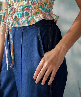 Deep indigo denim pants 2